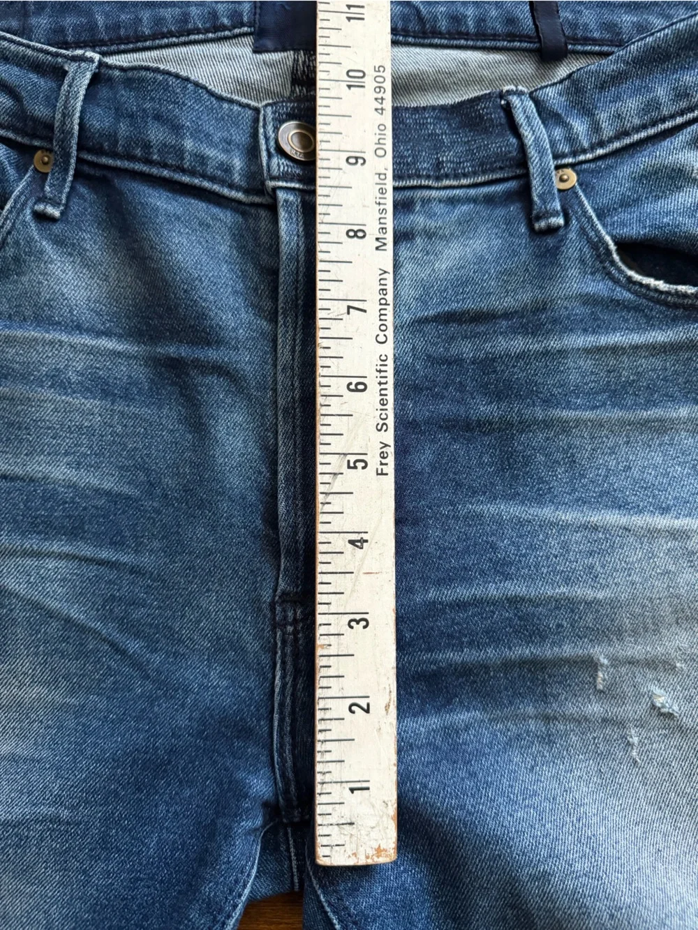 RtA Women's Distressed Denim Skinny Jeans Button Fly Blue Wash Size 27 (fits 30) - Picture 10 of 11